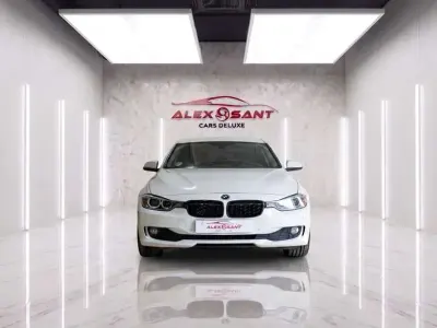Usado BMW 320 Comfort Edition 184 CV (135 kW) 2012 Blanco Berlina