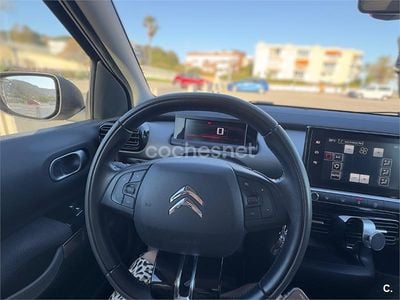 Usado Citroën C4 Cactus Feel 100 CV (73 kW) 2015 Negro Utilitario