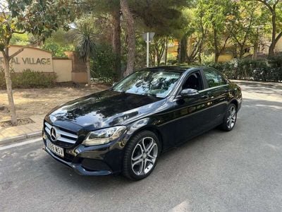 Usado Mercedes C180 116 CV (85 kW) 2016 Negro Berlina