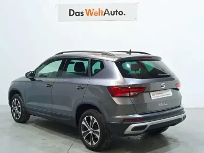 Usado Seat Ateca Style 150 CV (110 kW) 2023 Gris / plata SUV