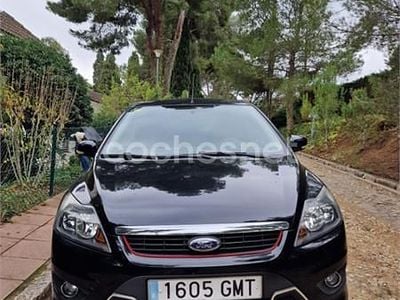 Usado Ford Focus Trend 115 CV (84 kW) 2009 Negro Berlina