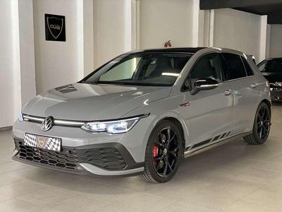 Usado VW Golf VIII GTI 300 CV (220 kW) 2023 Gris Utilitario