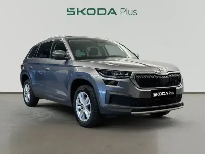 Begagnad Skoda Kodiaq Ambition 150 HK (110 kW) 2024 Grå SUV