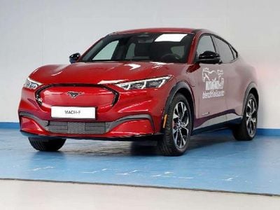 Usado Ford Mustang Mach-E Extended Range 258 kW (351 CV) 2022 Rojo SUV
