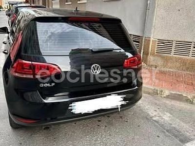 Usado VW Golf VII Advance 105 CV (77 kW) 2014 Negro Berlina
