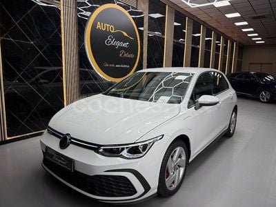 Blanco Usado 2021 VW Golf VIII GTE Berlina | 26.950 € (Un poco caro)