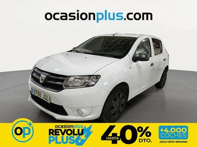 Usado Dacia Sandero Ambiance 75 CV (55 kW) 2015 Blanco Utilitario