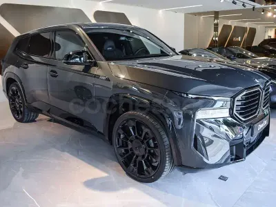 Usado BMW XM Comfort Edition 476 CV (350 kW) 2026 Gris / plata SUV