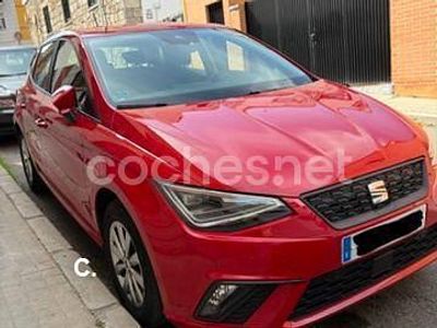 Usado Seat Ibiza Style 110 CV (80 kW) 2023 Rojo Utilitario
