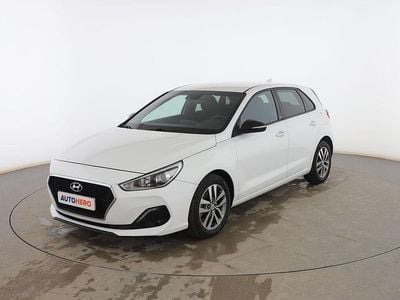 Blanco Usado 2019 Hyundai i30 GO! Berlina | 15.499 € (Precio justo)