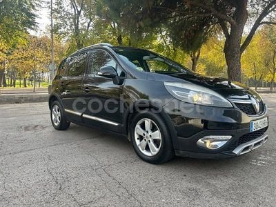 Negro Usado 2013 Renault Scénic III Bose Edition Monovolumen | 5150 € (Buen precio)