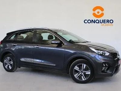 Begagnad Kia Niro 141 HK (103 kW) 2018 Grå SUV