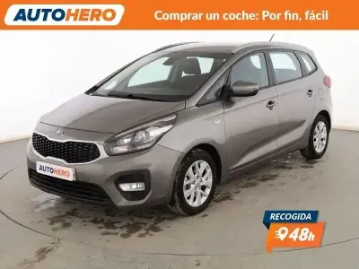 Usado Kia Carens 135 CV (99 kW) 2018 Gris Monovolumen
