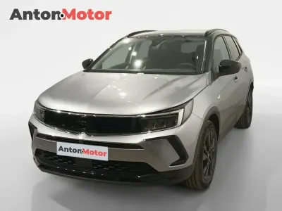 Usado Opel Grandland X Design & Tech 130 CV (95 kW) 2024 Gris SUV