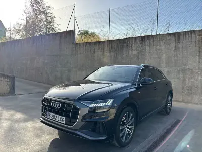 Usado Audi Q8 S-Line 286 CV (210 kW) 2019 Negro SUV