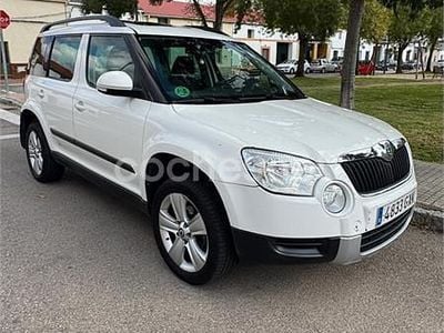 Usado Skoda Yeti Elegance 105 CV (77 kW) 2010 Blanco SUV