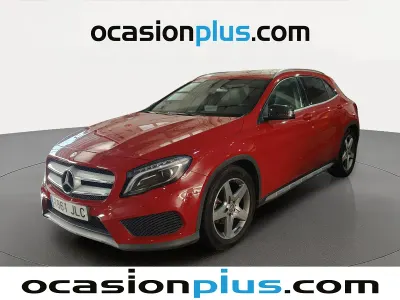 Usado Mercedes GLA200 AMG line 136 CV (100 kW) 2016 Rojo SUV