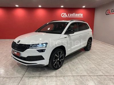 Usado Skoda Karoq SportLine 150 CV (110 kW) 2021 Blanco SUV