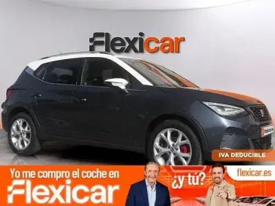 Usado Seat Arona FR 150 CV (110 kW) 2023 Gris SUV