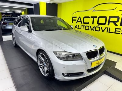 Gris / plata Usado 2011 BMW 318 Sport Line Familiar | 12.990 € (Un poco caro)