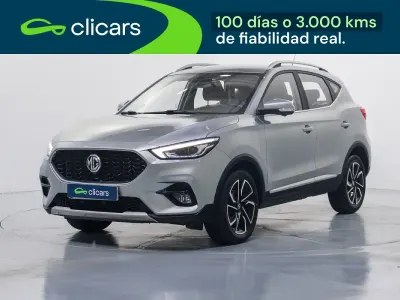 Usado MG ZS Luxury 106 CV (77 kW) 2022 Gris SUV