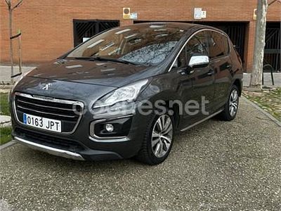 Usado Peugeot 3008 Style 120 CV (88 kW) 2016 Negro Berlina