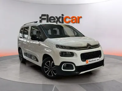 Usado Citroën Berlingo Shine 131 CV (96 kW) 2019 Blanco Monovolumen