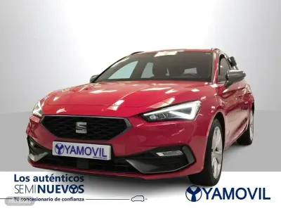Usado Seat Leon FR 205 CV (150 kW) 2021 Rojo Berlina