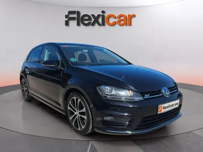 Usado VW Golf VII Sportline 150 CV (110 kW) 2016 Negro Berlina