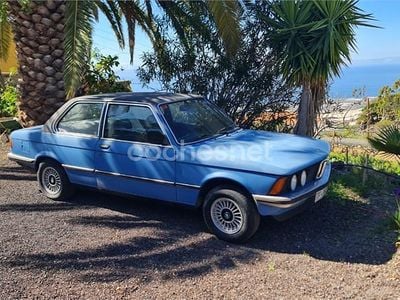 Usado BMW 325 190 CV (139 kW) 1992 Azul Coupe