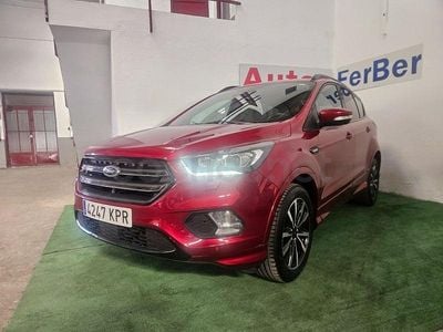 Usado Ford Kuga ST-Line 150 CV (110 kW) 2018 Granate SUV