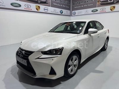 Lexus IS300h