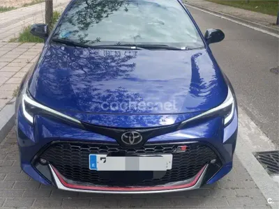 Usado Toyota Corolla Sport 196 CV (144 kW) 2025 Azul Familiar