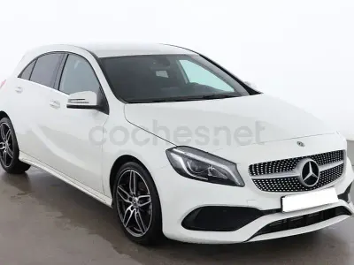 Usado Mercedes A180 122 CV (89 kW) 2018 Blanco Berlina