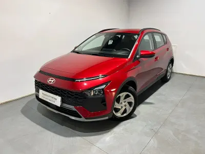 Usado Hyundai Bayon 80 CV (58 kW) 2025 Rojo SUV