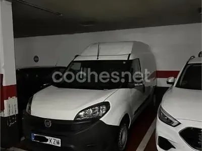 Usado Fiat Doblò 105 CV (77 kW) 2012 Blanco Monovolumen