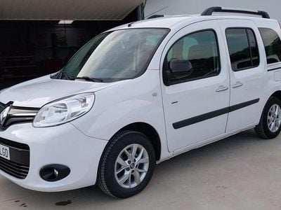 Usado Renault Kangoo LIMITED 95 CV (69 kW) 2020 Blanco Monovolumen