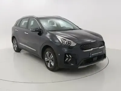 Usado Kia Niro 141 CV (103 kW) 2022 Azul SUV