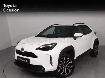Usado Toyota Yaris Cross Active 130 CV (95 kW) 2025 Blanco SUV