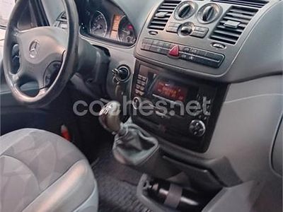 Käytetty Mercedes Viano 116 HP (85 kW) 2010 Valkoinen Tila-auto
