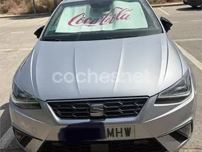 Usado Seat Ibiza FR 110 CV (80 kW) 2023 Gris / plata Utilitario