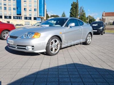Gris / plata Usado 2005 Hyundai Coupé Coupe | 4800 € (Precio justo)