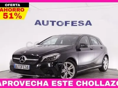 Usado Mercedes A180 Urban 122 CV (89 kW) 2016 Negro Berlina