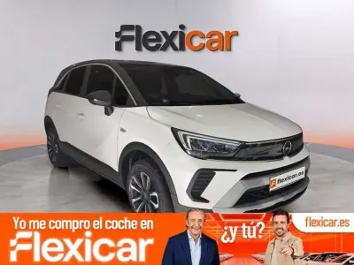 Usado Opel Crossland 110 CV (80 kW) 2024 Blanco SUV