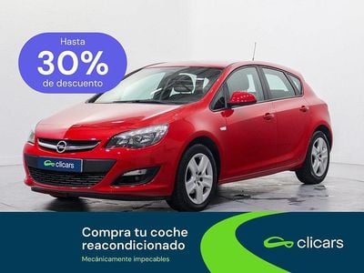 Usado Opel Astra Excellence 110 CV (80 kW) 2015 Rojo Berlina
