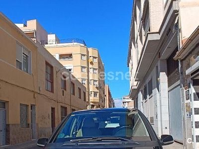 Usado Mercedes A150 Avantgarde 95 CV (69 kW) 2009 Negro Monovolumen