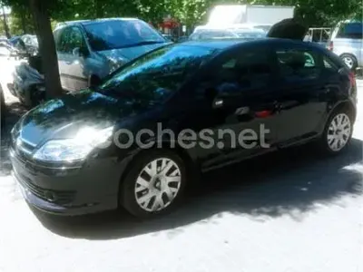 Usado Citroën C4 110 CV (80 kW) 2005 Negro Berlina