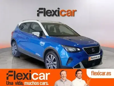 Usado Seat Arona Xperience 115 CV (84 kW) 2025 Azul SUV