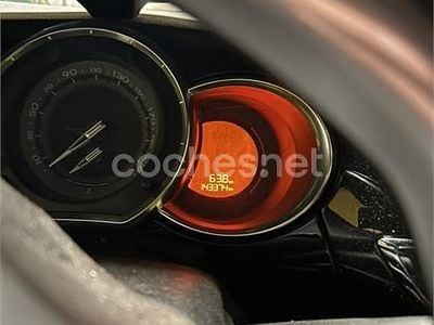 Usado Citroën DS3 155 CV (114 kW) 2011 Amarillo Utilitario