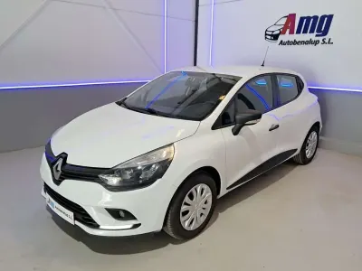 Usado Renault Clio Business 75 CV (55 kW) 2019 Blanco Utilitario